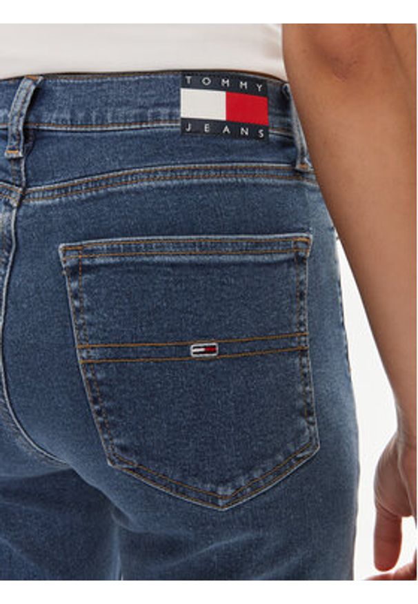 Tommy Jeans Jeansy Sylvia DW0DW17631 Niebieski Flare Fit. Kolor: niebieski
