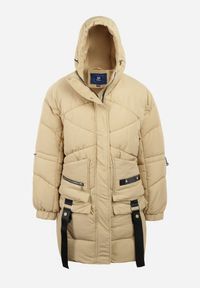 Born2be - Beżowa Kurtka Pikowana Kilha. Okazja: na co dzień. Kolor: beżowy. Materiał: wełna, guma. Długość: długie. Wzór: aplikacja. Sezon: zima. Styl: casual #5