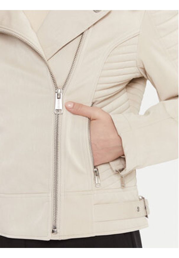 Guess Ramoneska W5BL35 W2820 Écru Regular Fit. Kolor: kremowy. Materiał: syntetyk