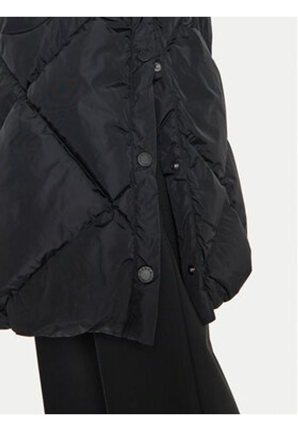 Weekend Max Mara Płaszcz zimowy Guelfo 2425496092 Czarny Regular Fit. Kolor: czarny. Materiał: syntetyk. Sezon: zima