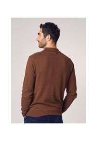 Ochnik - Sweter męski. Kolor: brązowy. Materiał: bawełna