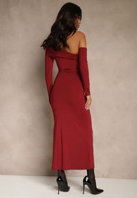 Renee - Bordowa Sukienka z Wiskozą Aplikacją Marszczeniem i Wywiniętym Dekoltem Reilenna. Kolor: czerwony. Materiał: wiskoza. Wzór: aplikacja #3