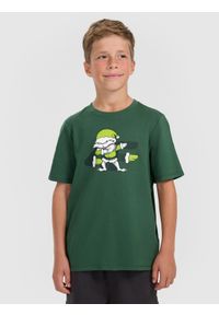 4f - 4F T-shirt regular z nadrukiem świątecznym chłopięcy - zielony 158 (12-13 lat). Kolor: zielony. Materiał: bawełna, jeans, materiał, dresówka. Wzór: nadruk. Sezon: lato. Styl: wizytowy #1