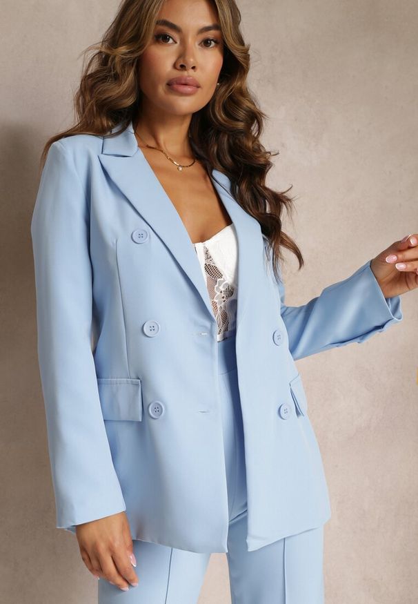Renee - Niebieska Dwurzędowa Marynarka z Ozdobnymi Klapami Elizabeto. Kolor: niebieski. Materiał: jeans. Długość: krótkie. Styl: elegancki