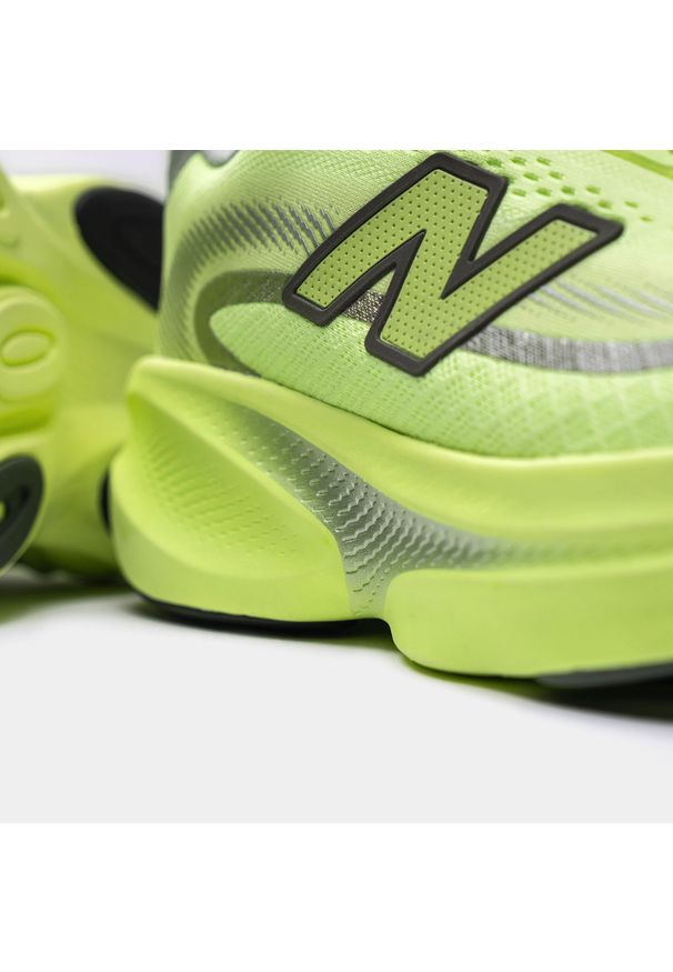 Buty damskie New Balance Fresh Foam Ellipse v1 WELPS8NK – zielone. Okazja: na co dzień. Kolor: zielony. Szerokość cholewki: normalna. Sport: fitness, bieganie