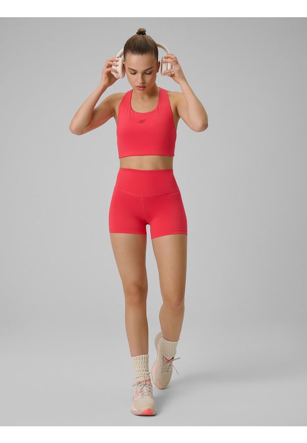 4f - 4F Legginsy krótkie treningowe damskie - czerwone XL. Stan: podwyższony. Kolor: różowy. Materiał: włókno. Długość: krótkie