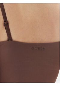 Guess Sukienka codzienna O5GK00 KCDE0 Brązowy Bodycon Fit. Okazja: na co dzień. Kolor: brązowy. Materiał: syntetyk. Typ sukienki: bodycon, proste. Styl: casual #2