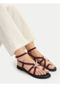 DeeZee Sandały CEO-YLD-F9678 Bordowy. Kolor: czerwony. Materiał: materiał #1