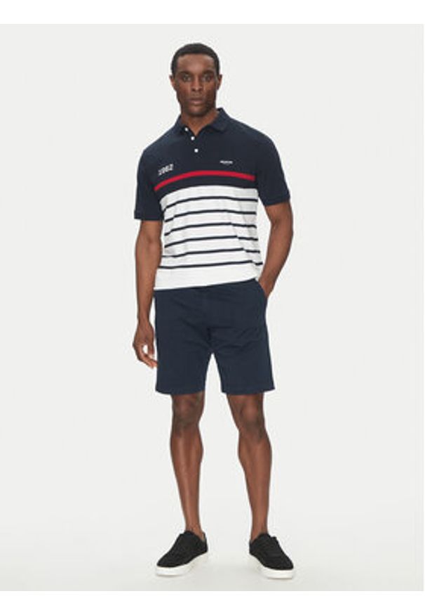 Hechter Paris Polo 74005 151927 Granatowy Regular Fit. Typ kołnierza: polo. Kolor: niebieski. Materiał: bawełna