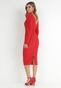 Born2be - Czerwona Sukienka Taliowana z Bufiastym Rękawem Omono. Kolor: czerwony. Długość: midi #4