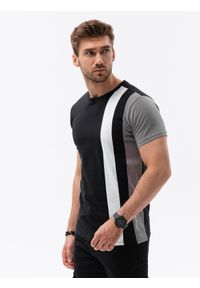 Ombre Clothing - T-shirt męski z pionowymi kontrastowymi elementami - czarny V1 OM-TSCT-22SS-006 - XXL. Okazja: na co dzień. Kolor: czarny. Materiał: bawełna, materiał. Wzór: napisy, aplikacja, kolorowy. Styl: casual, sportowy #1