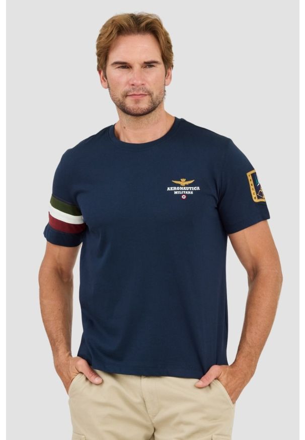 Aeronautica Militare - AERONAUTICA MILLITARE Granatowy t-shirt Tricolor and badge. Kolor: niebieski