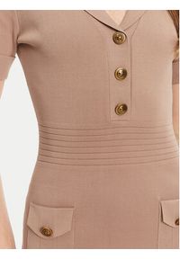 Guess Sukienka dzianinowa W5YK29 Z0130 Beżowy Slim Fit. Kolor: beżowy. Materiał: syntetyk #4