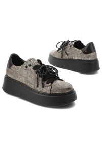 CheBello - Czarne Sneakersy Chebello Modne Obuwie Damskie Na Platformie. Okazja: na co dzień. Zapięcie: sznurówki. Kolor: czarny. Szerokość cholewki: normalna. Obcas: na platformie #6