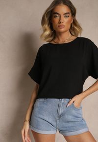 Renee - Czarna Bluzka w Stylu Nietoperza Fadeasia. Okazja: na co dzień. Typ kołnierza: dekolt w serek. Kolor: czarny. Styl: casual