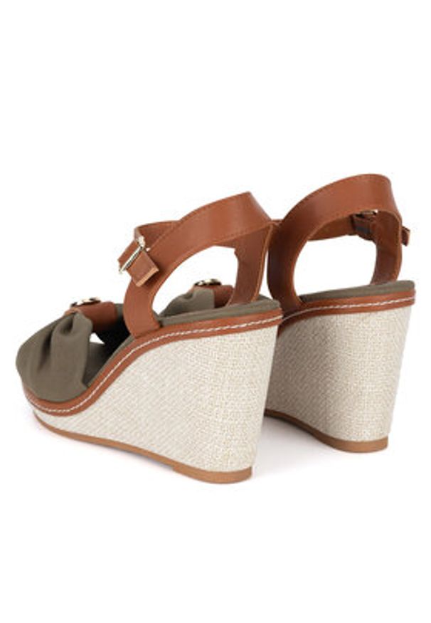 Beverly Hills Polo Club Sandały WYL3888-4 Khaki. Kolor: brązowy. Materiał: materiał