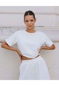DOLLINA - Biały t-shirt Lozza. Kolor: biały. Materiał: materiał. Wzór: aplikacja