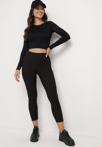 Born2be - Czarne Legginsy w Prążki Dzianinowe z Wysokim Stanem Iriniaelle. Okazja: na co dzień. Stan: podwyższony. Kolor: czarny. Materiał: dzianina. Wzór: prążki. Styl: wizytowy, elegancki, casual #4
