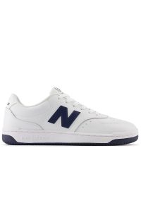 Buty New Balance BB80UFO - białe. Okazja: na co dzień. Kolor: biały. Materiał: materiał, skóra, syntetyk, guma. Szerokość cholewki: normalna. Sport: koszykówka, turystyka piesza