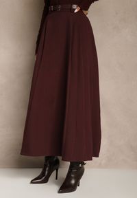 Renee - Bordowa Rozkloszowana Spódnica z Wiskozy z Dodatkowym Paskiem z Klamrą Lowedina. Kolor: czerwony. Materiał: wiskoza #5