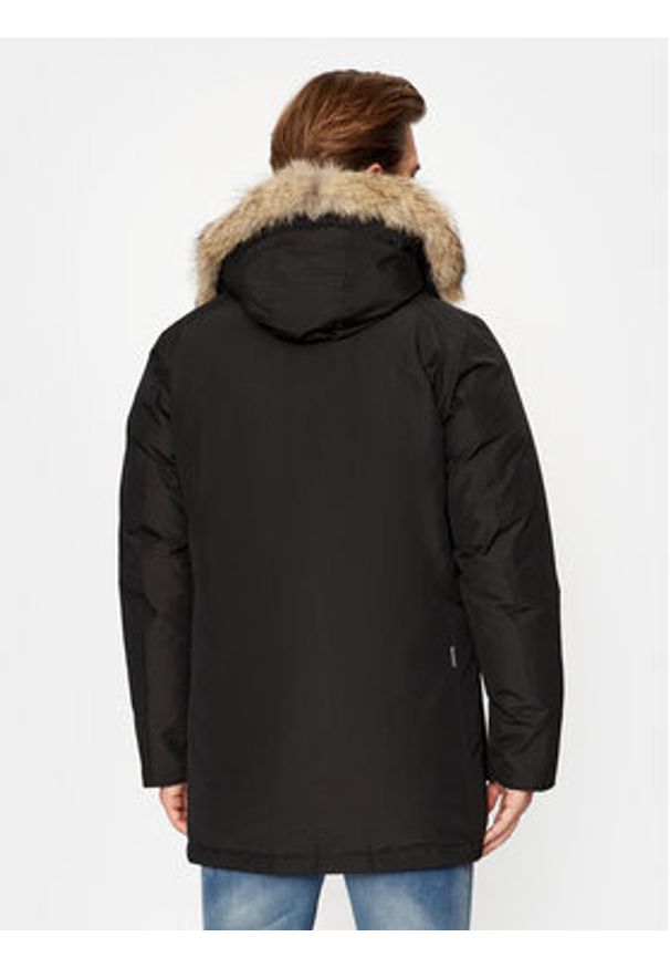 Woolrich Kurtka puchowa Arctic CFWOOU0482MRUT0001 Czarny Regular Fit. Kolor: czarny. Materiał: syntetyk