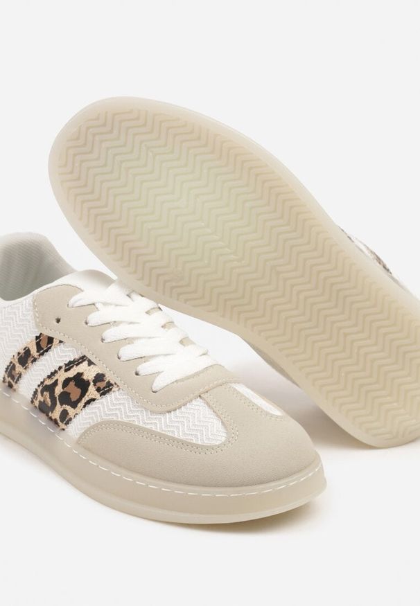 Born2be - Beżowo-Panterkowe Sneakersy Typu Kultowe Tenisówki na Półtransparentnej Podeszwie Ulinera. Okazja: na co dzień. Zapięcie: sznurówki. Kolor: beżowy. Materiał: jeans, materiał
