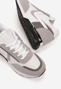 Born2be - Białe Sneakersy Lametai. Nosek buta: okrągły. Zapięcie: sznurówki. Kolor: biały. Materiał: nubuk, syntetyk, materiał, skóra ekologiczna, jeans. Wzór: aplikacja. Obcas: na platformie #2