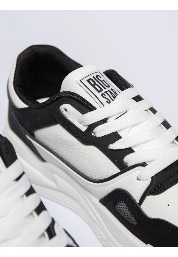 Big-Star - Sneakersy damskie ze skóry ekologicznej biało-czarne NN274669 101. Okazja: na co dzień. Kolor: biały. Materiał: skóra ekologiczna. Sezon: lato