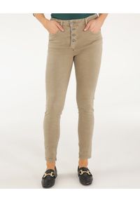 Unisono - BEŻOWE JEANSY Z GUZIKAMI 42-6873-25 BEIGE. Kolor: beżowy. Materiał: jeans