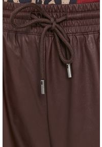 only - Only Spodnie damskie kolor brązowy joggery high waist. Stan: podwyższony. Kolor: czerwony. Materiał: materiał #3