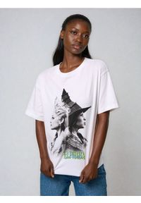 Sinsay - Bawełniana koszulka z nadrukiem Wicked - biały. Kolor: biały. Materiał: bawełna. Wzór: nadruk #1