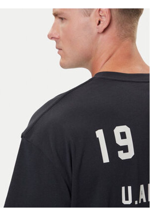 Under Armour T-Shirt Hoops Courtside 6003686 Czarny Oversize. Kolor: czarny. Materiał: bawełna