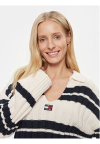 Tommy Jeans Sweter DW0DW17321 Écru Boxy Fit. Materiał: syntetyk #5