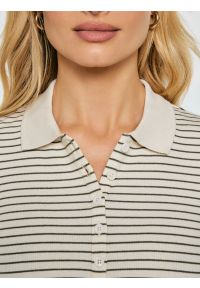 Big-Star - Koszulka damska polo w paski perłowa Rellma 103. Typ kołnierza: polo. Kolor: kremowy. Materiał: prążkowany, dzianina. Wzór: paski. Styl: elegancki, klasyczny #5