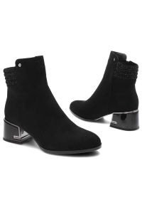 Czarne Botki S.Barski Damskie Modne Obuwie. Okazja: na co dzień, na spotkanie biznesowe. Kolor: czarny. Materiał: jeans, materiał. Wzór: aplikacja. Obcas: na obcasie. Styl: klasyczny, casual, elegancki, biznesowy. Wysokość obcasa: średni #6