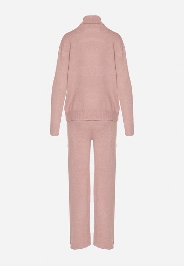 Born2be - Różowy Dzianinowy Komplet z Wełną i Bawełną Spodnie i Sweter z Golfem Errele. Kolor: różowy. Materiał: wełna, bawełna, dzianina