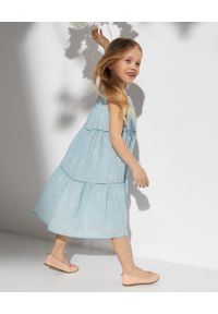 ZIMMERMANN KIDS - Błękitna sukienka z haftowaną aplikacją 4-10 lat. Kolor: niebieski. Materiał: bawełna. Wzór: haft, aplikacja. Sezon: lato