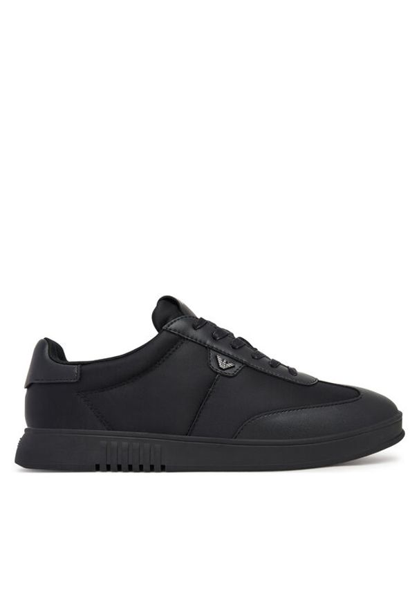 Emporio Armani Sneakersy EM003062 AF18210 UC001 Czarny. Kolor: czarny. Materiał: materiał
