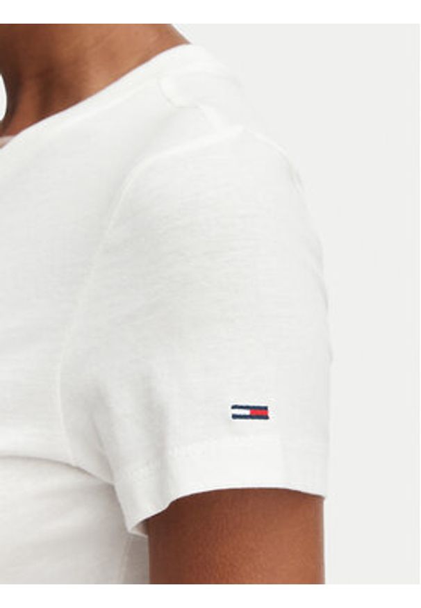 Tommy Jeans T-Shirt Ess Logo DW0DW23479 Biały Slim Fit. Kolor: biały. Materiał: bawełna