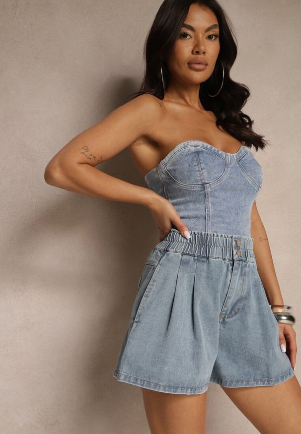 Renee - Niebieskie Jeansowe Szorty High Waist o Szerokim Kroju Rinitia. Okazja: na co dzień. Stan: podwyższony. Kolor: niebieski. Materiał: jeans. Styl: casual