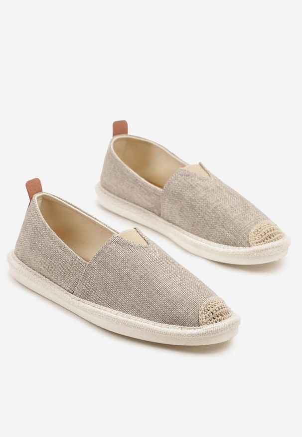 Born2be - Beżowe Trampki w Stylu Espadryli z Plecionym Zdobieniem i Elastyczną Wstawką Eveloiti. Okazja: na co dzień. Kolor: beżowy. Wzór: aplikacja. Sezon: lato, wiosna. Styl: elegancki, casual