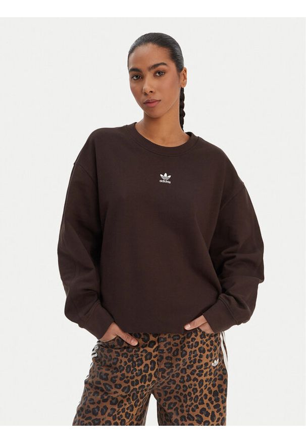 Adidas - adidas Bluza Essentials KD9120 Brązowy Oversize. Kolor: brązowy. Materiał: bawełna