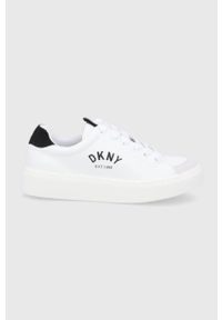 DKNY - Dkny Buty kolor biały na platformie. Nosek buta: okrągły. Zapięcie: sznurówki. Kolor: biały. Materiał: guma. Obcas: na platformie