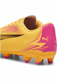Buty piłkarskie dla dzieci Puma Ultra Play. Zapięcie: bez zapięcia. Kolor: wielokolorowy, różowy, czarny. Materiał: materiał, syntetyk. Szerokość cholewki: normalna. Sport: piłka nożna