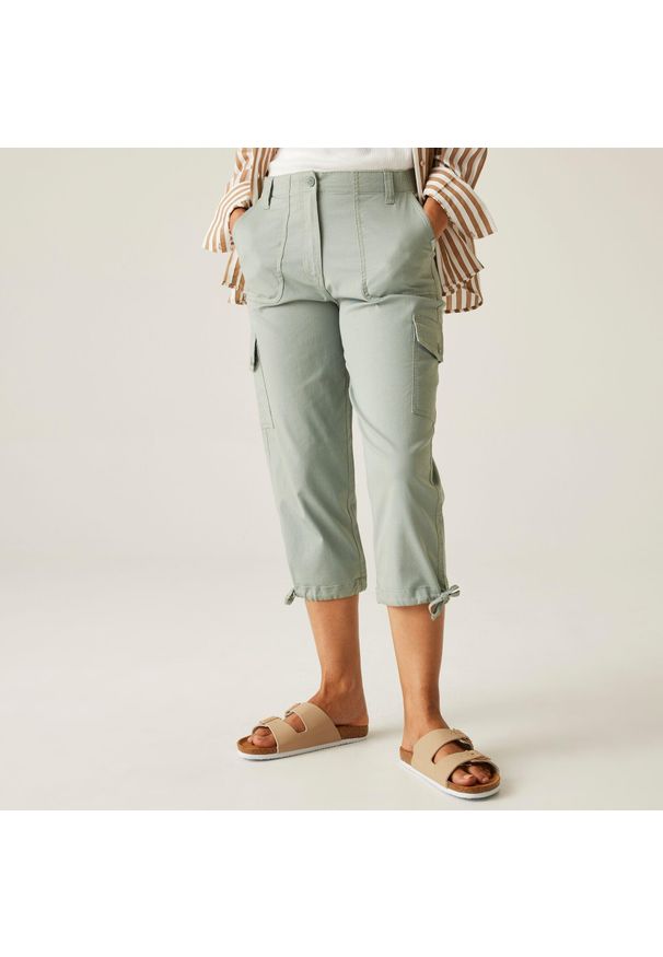 Regatta - Spodnie turystyczne capri damskie Shorebella. Kolor: szary. Materiał: materiał. Sezon: lato. Sport: turystyka piesza