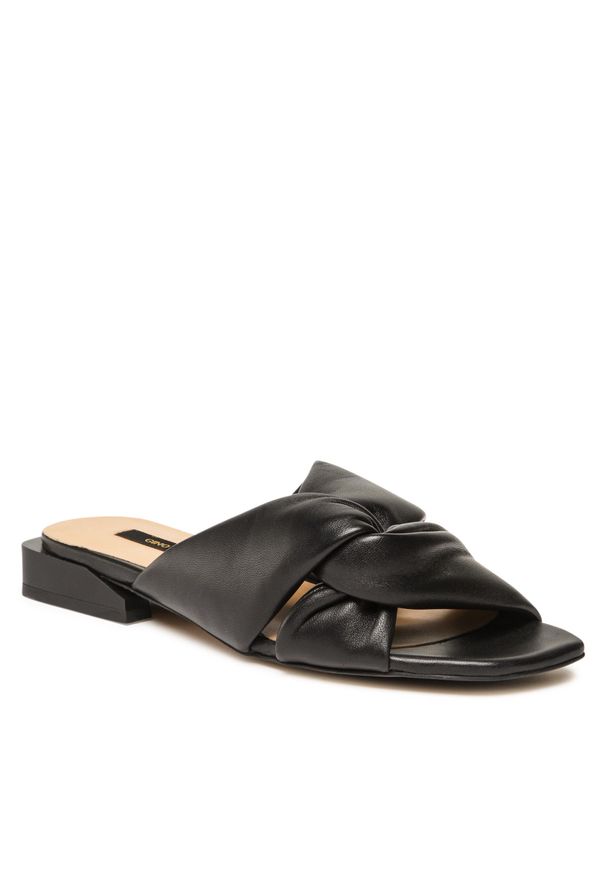 Klapki Gino Rossi 17101 Black. Kolor: czarny. Materiał: skóra