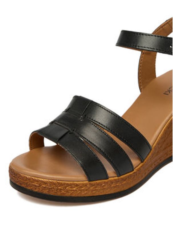 Lasocki Sandały CEO-WI23-283-14 Czarny. Kolor: czarny. Materiał: skóra