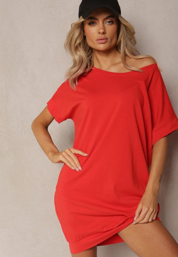 Renee - Czerwona T-shirtowa Sukienka Pudełkowa z Elastycznej Bawełny Ellensa. Kolor: czerwony. Materiał: bawełna. Styl: wakacyjny. Długość: mini