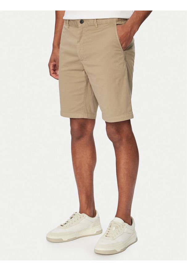 BOSS Szorty materiałowe Chino 50536723 Brązowy Slim Fit. Kolor: brązowy. Materiał: bawełna