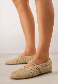 Born2be - Beżowe Plecione Balerinki VICES z Paskiem z Klamerką i Wycięciem V Nemecea. Okazja: na co dzień. Zapięcie: pasek. Kolor: beżowy. Materiał: jeans. Szerokość cholewki: normalna. Wzór: haft. Sezon: lato. Styl: boho, casual, elegancki #1